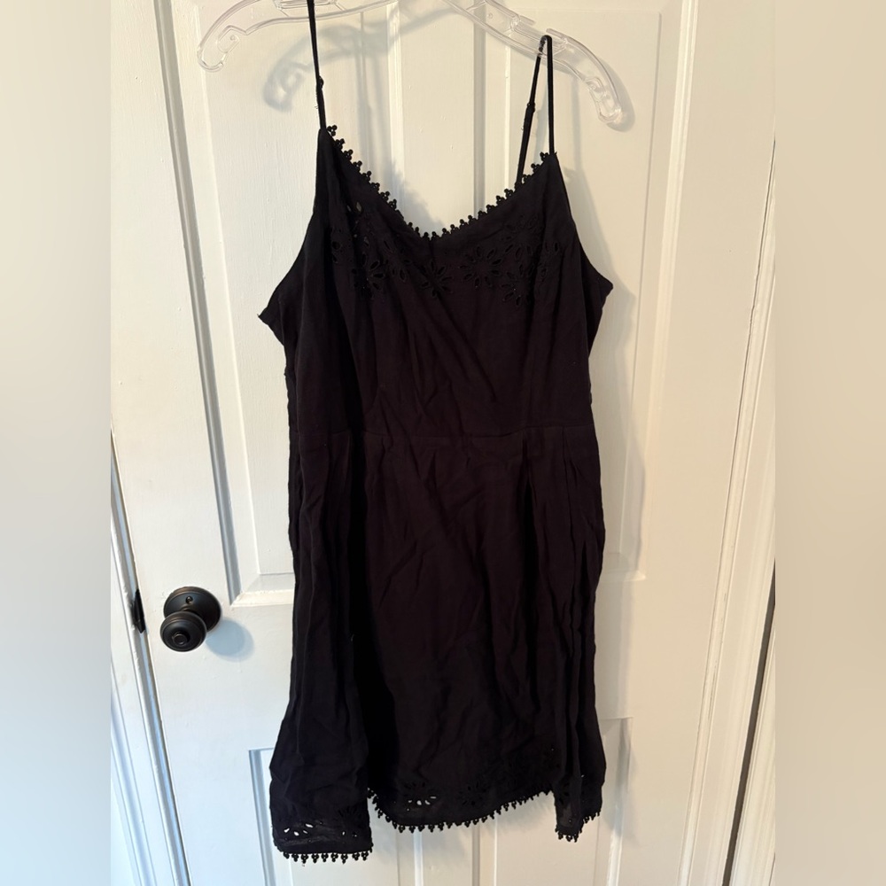 Old Navy Black Sleeveless sundress